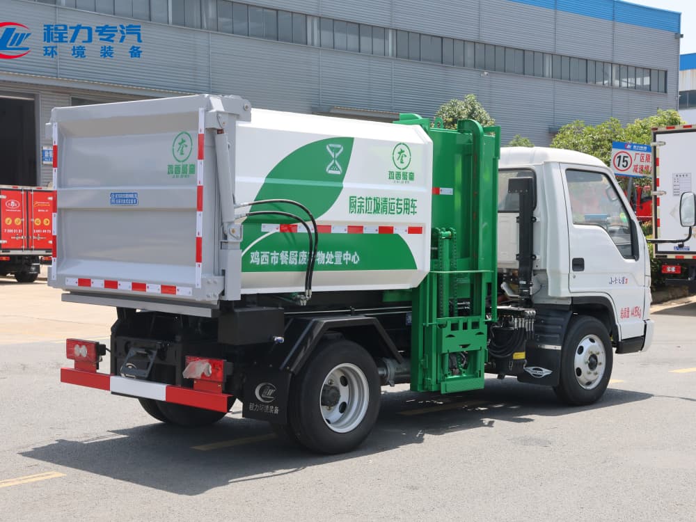 6方福田小卡侧装压缩车